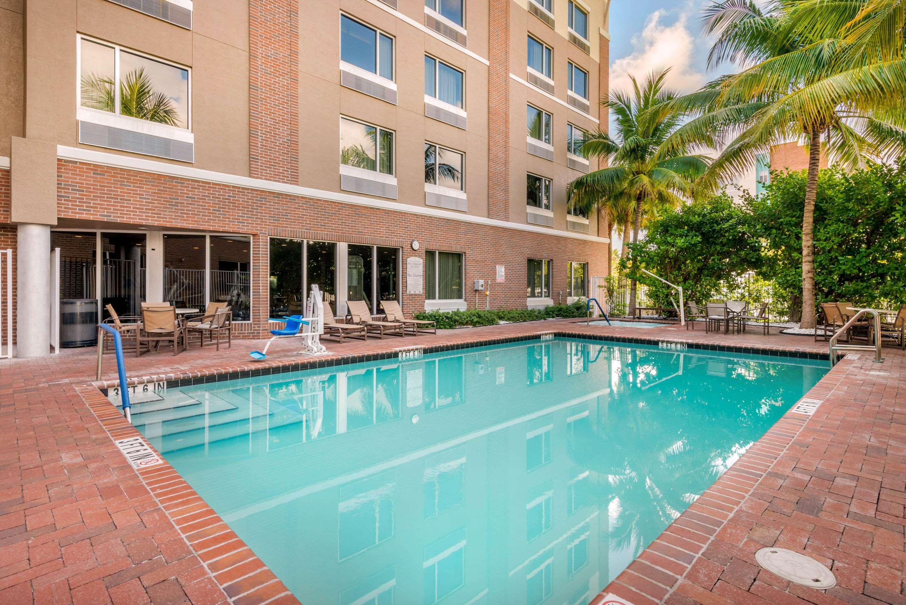 Cambria Hotel Ft Lauderdale, Airport South & Cruise Port Dania Beach Exterior foto